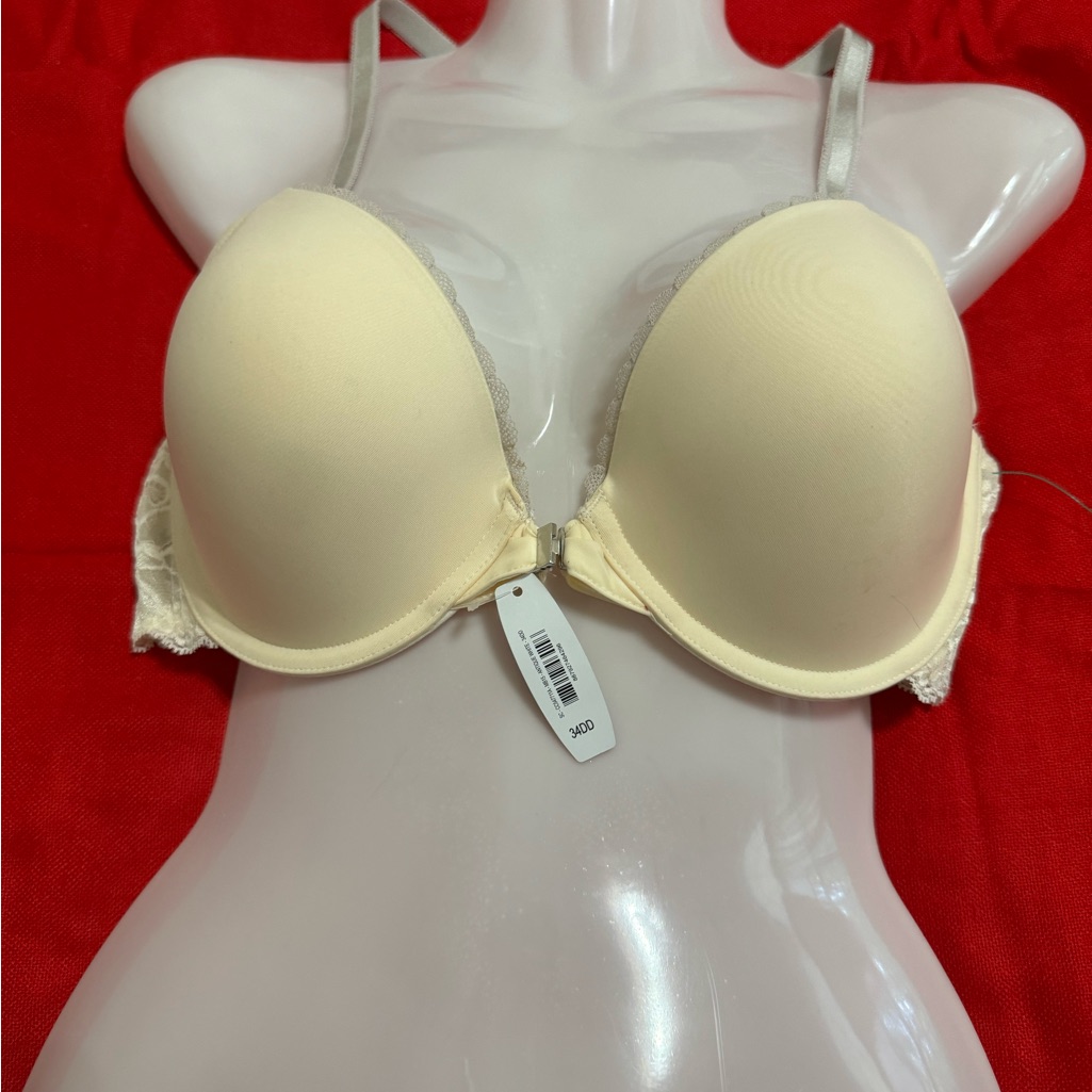 Adore Me Lace Antique White Bra. Size- 34dd